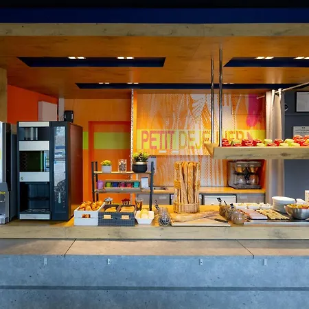 מלון Ibis Budget Centre Gare 2*