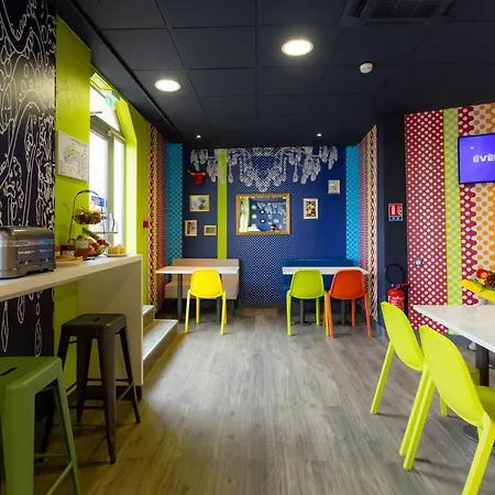 Ibis Budget Centre Gare בסאנקון