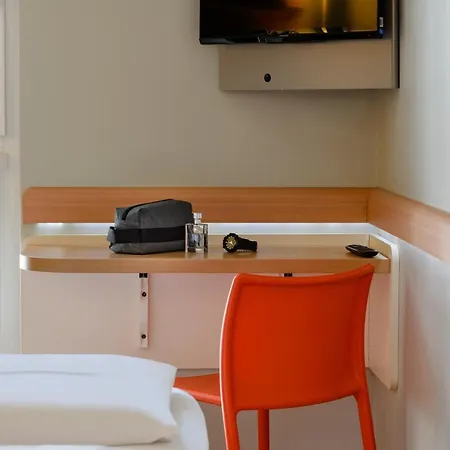 Ibis Budget Centre Gare מלון